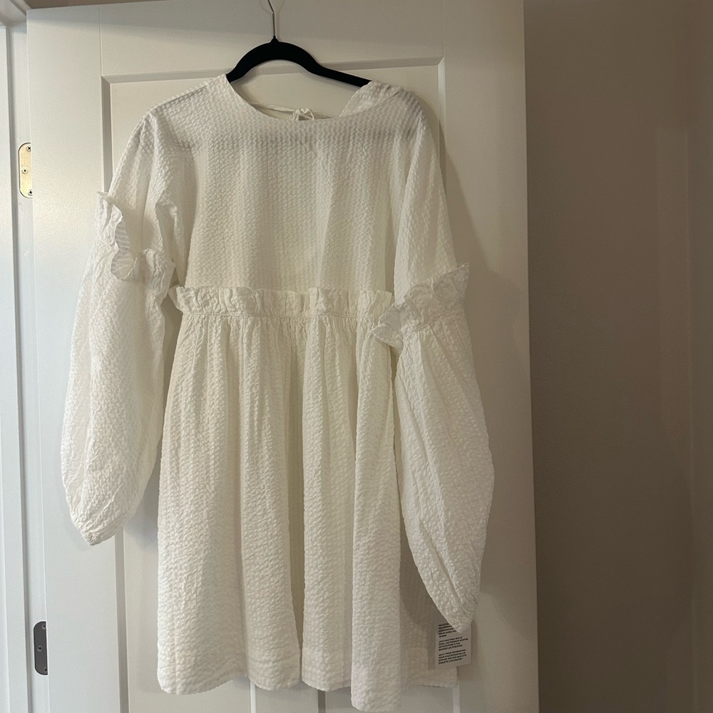 Elegant White Dress